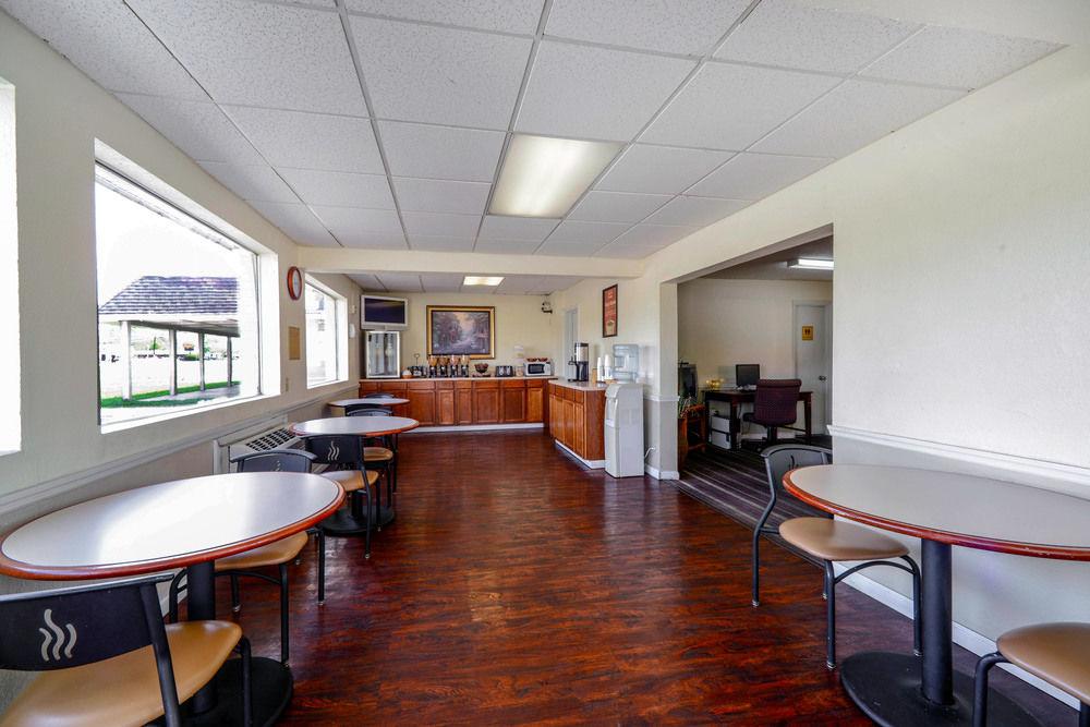 Econo Lodge Inn & Suites Carbondale Exteriér fotografie