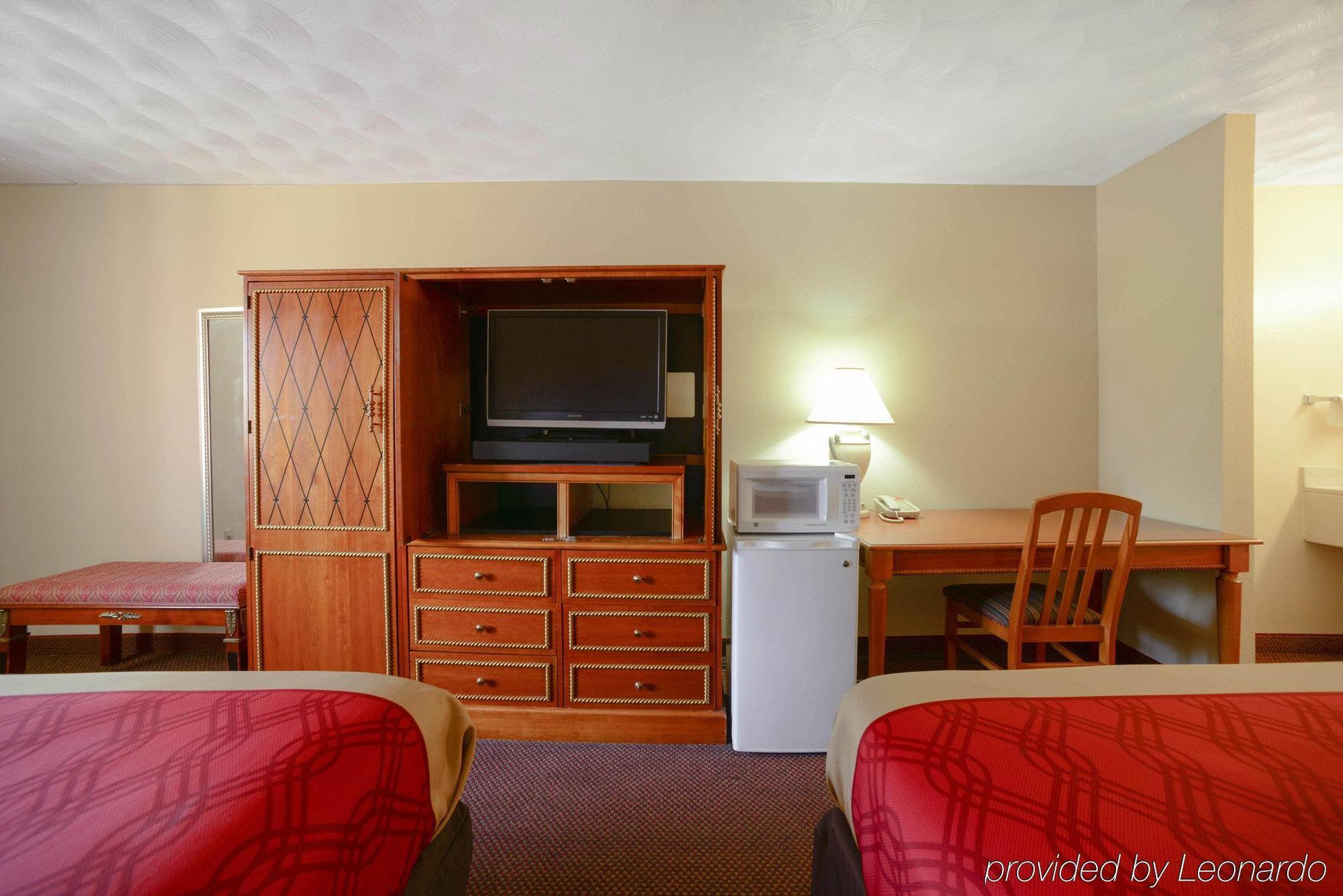 Econo Lodge Inn & Suites Carbondale Exteriér fotografie