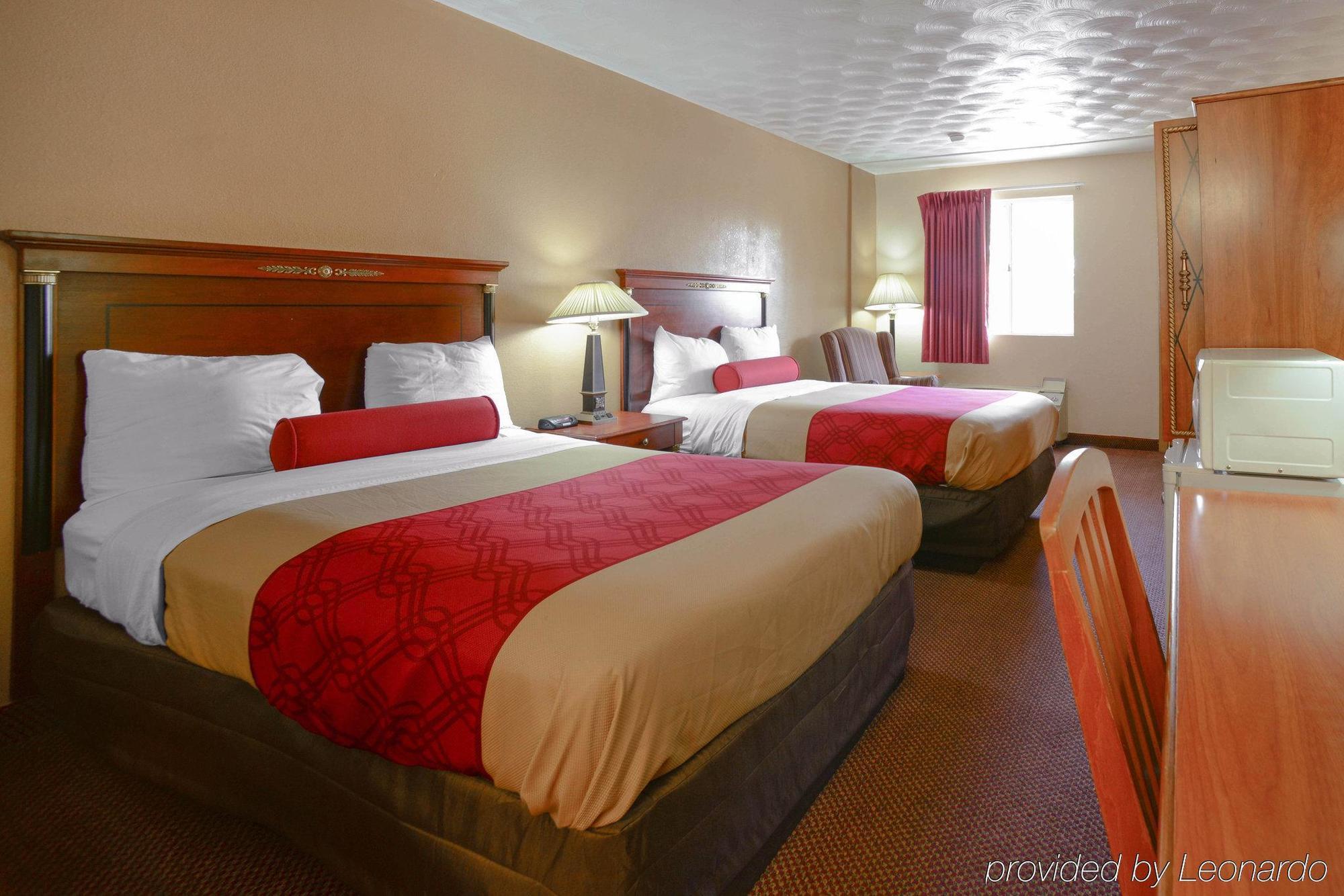 Econo Lodge Inn & Suites Carbondale Exteriér fotografie