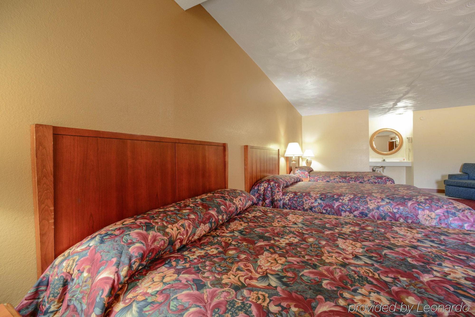 Econo Lodge Inn & Suites Carbondale Exteriér fotografie