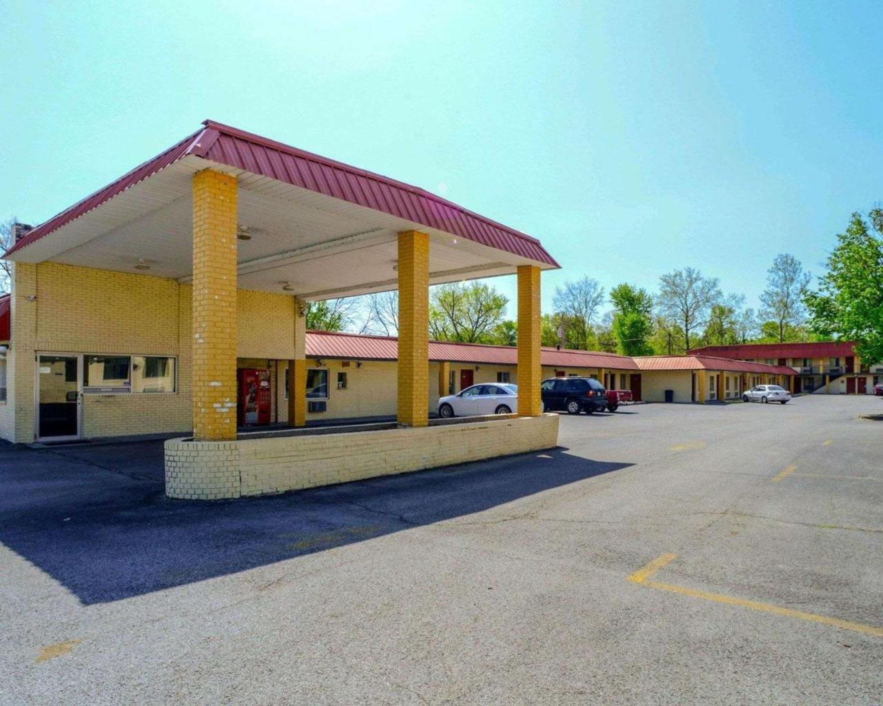 Econo Lodge Inn & Suites Carbondale Exteriér fotografie