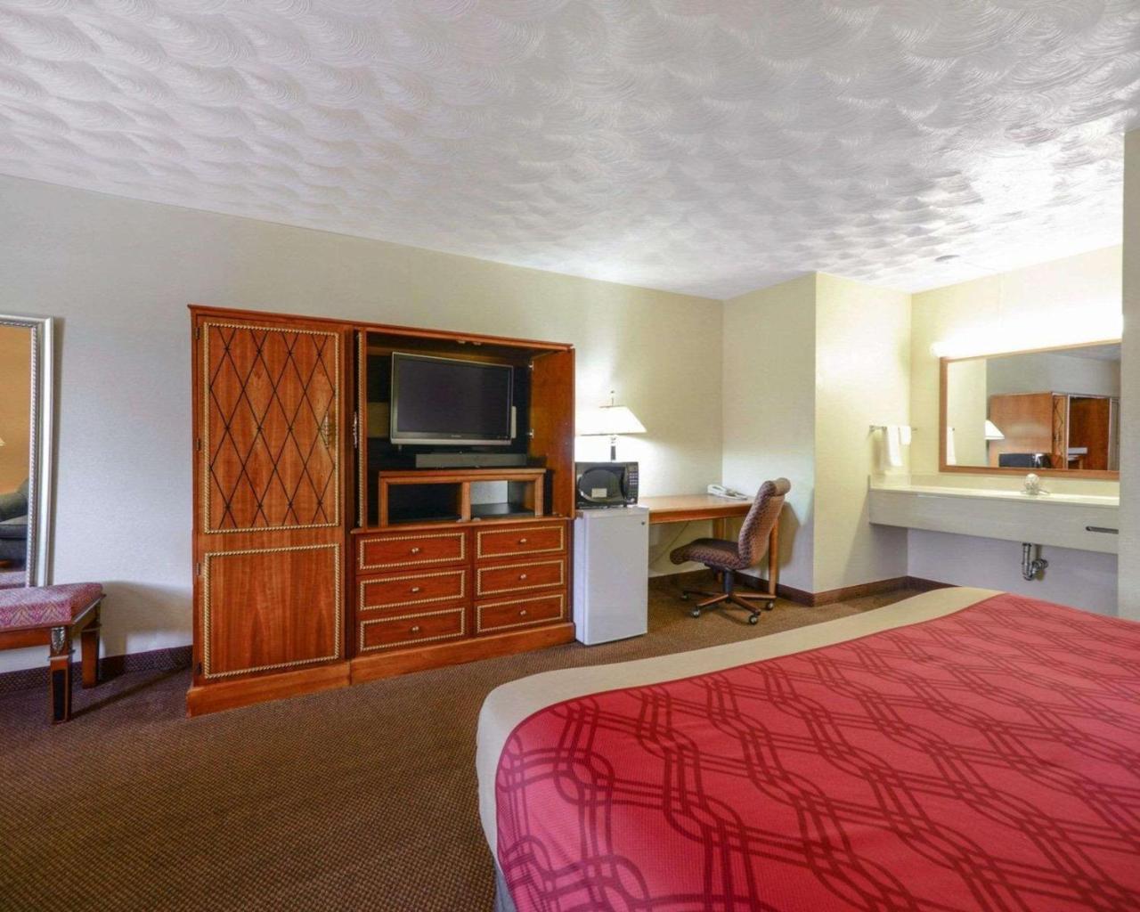 Econo Lodge Inn & Suites Carbondale Exteriér fotografie